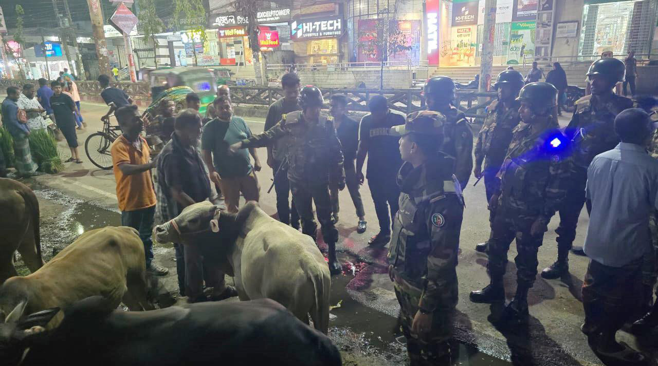 শান্তিপূর্ণ ঈদ-উল-আযহা উদযাপনে সেনাবাহিনীর সর্বোচ্চ নিরাপত্তা ব্যবস্থা