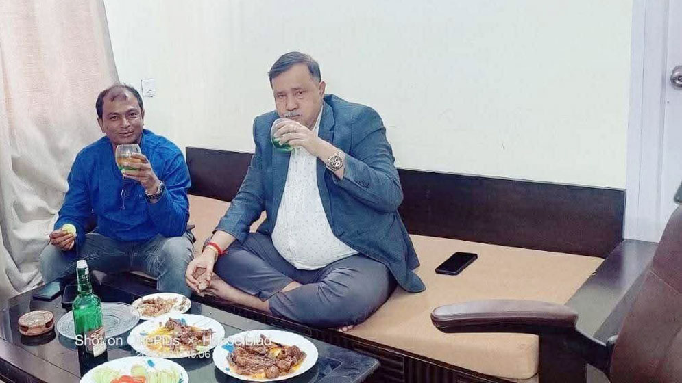 জামায়াতের হিন্দু প্রার্থী কৃষ্ণ নন্দীকে নিয়ে চাঞ্চল্যকর তথ্য ও ছবি ফাঁস