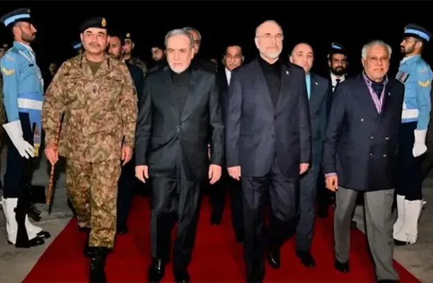 পাকিস্তান পৌঁছেছে যুক্তরাষ্ট্র ও ইরানের প্রতিনিধিদল