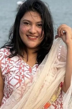 আলোচিত কনটেন্ট ক্রিয়েটর কারিনা কায়সার মারা গেছেন