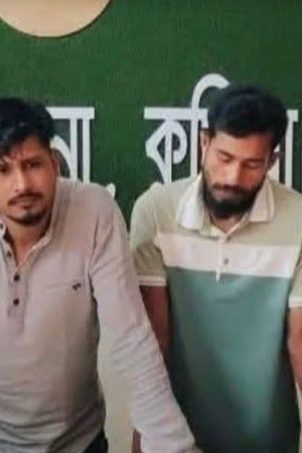 স্বামীর কাছ থেকে স্ত্রীকে ছিনিয়ে নিয়ে দলবদ্ধ ধর্ষণ, গ্রেপ্তার ৪